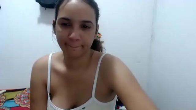 Image 12 of megan_little_ Stream on Chaturbate on 13 months ago