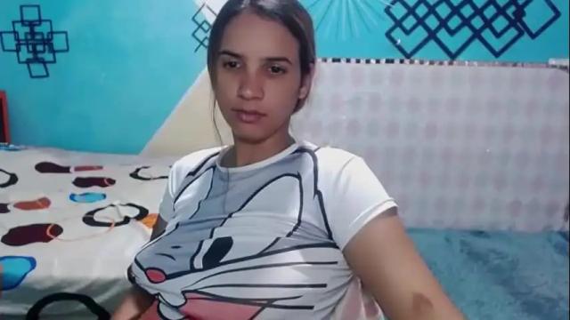 Image 10 of megan_little_ Stream on Chaturbate on 21 days ago