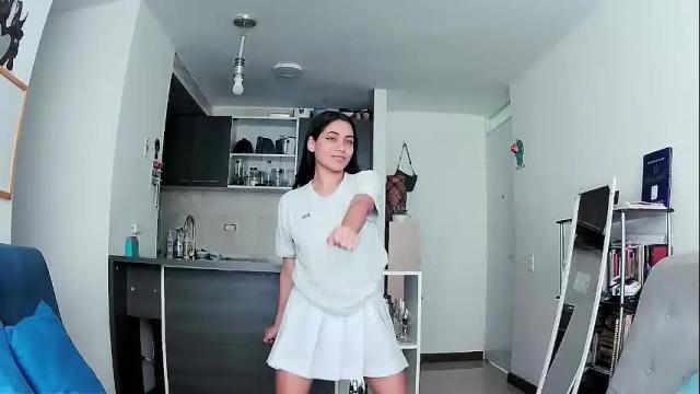 Image 12 of megan_lof Stream on Chaturbate on 2 months ago
