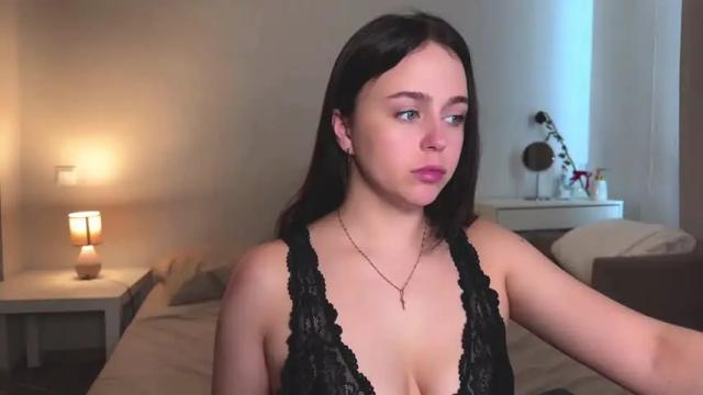 Image 12 of megan_nilson Stream on Chaturbate on 13 months ago