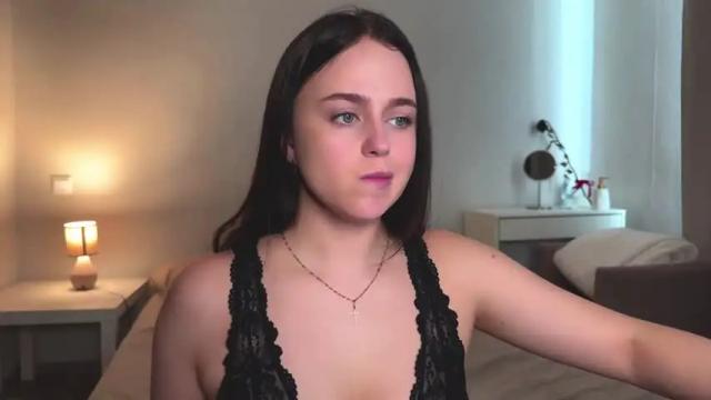 Image 2 of megan_nilson Stream on Chaturbate on 13 months ago