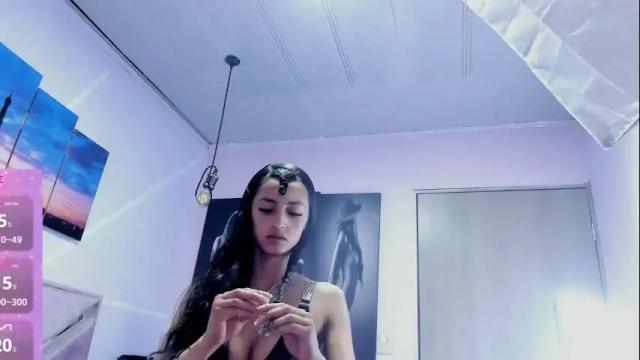 Image 3 of megan_noa Stream on Chaturbate on 1 month ago
