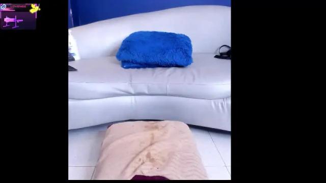 Image 8 of megan_slu Stream on Chaturbate on 2 months ago