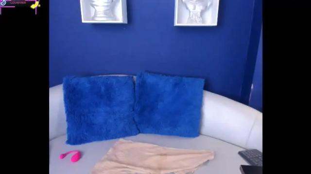 Image 6 of megan_slu Stream on Chaturbate on 1 month ago