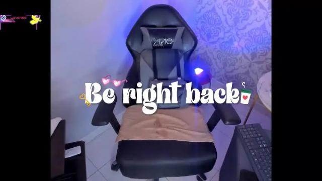 Image 8 of megan_slu Stream on Chaturbate on 1 month ago
