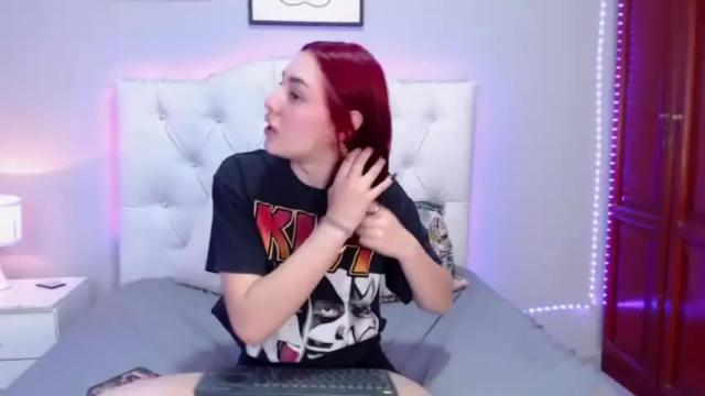 Image 10 of megan_smith05 Stream on Chaturbate on 18 months ago