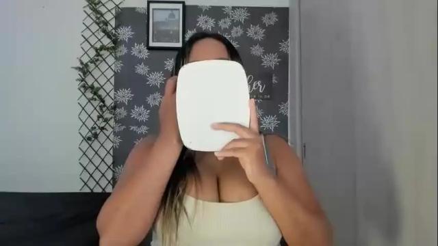 Image 12 of megan_stacked Stream on Chaturbate on 21 months ago