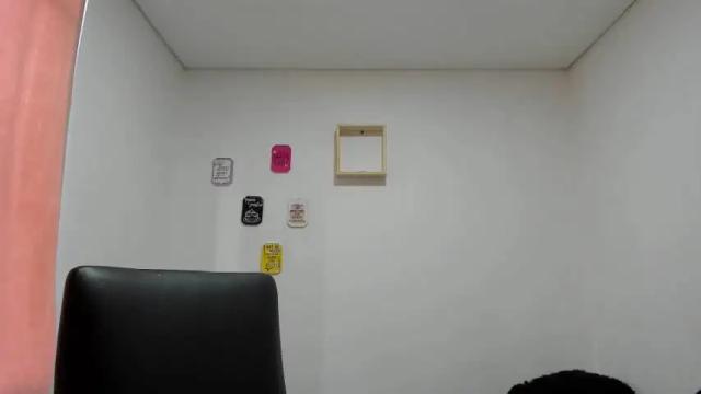 Image 11 of megan_stacked Stream on Chaturbate on 16 months ago