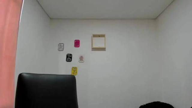 Image 12 of megan_stacked Stream on Chaturbate on 16 months ago