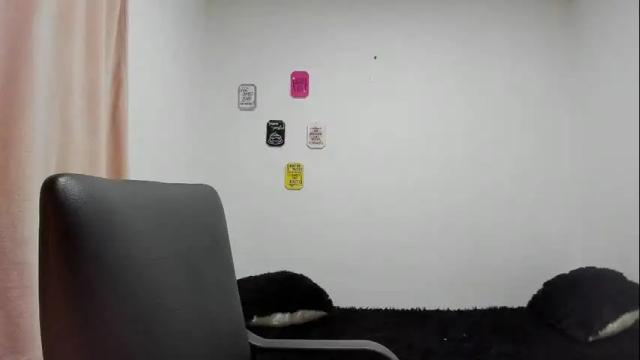 Image 10 of megan_stacked Stream on Chaturbate on 14 months ago