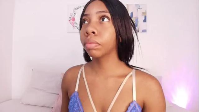 Image 2 of meganbarko Stream on Chaturbate on 23 days ago