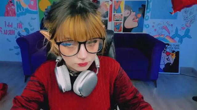 Image 2 of meganbarnett Stream on Chaturbate on 15 months ago