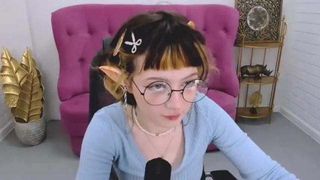 Image 11 of meganbarnett Stream on Chaturbate on 14 months ago