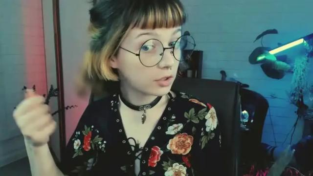 Image 8 of meganbarnett Stream on Chaturbate on 13 months ago