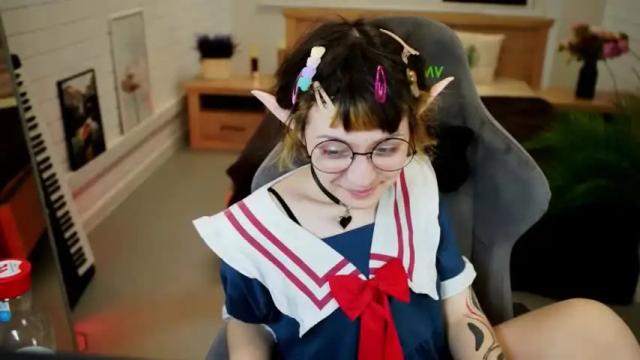 Image 7 of meganbarnett Stream on Chaturbate on 12 months ago