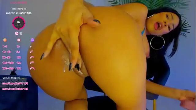 Image 7 of megancarlott_ Stream on Chaturbate on 14 days ago