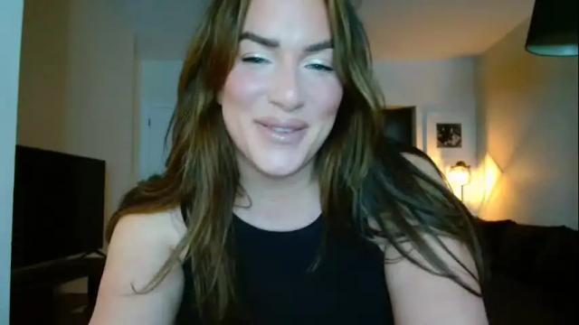 Image 10 of megancox_official Stream on Chaturbate on 1 month ago