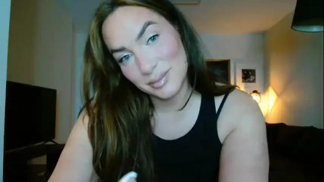 Image 6 of megancox_official Stream on Chaturbate on 1 month ago