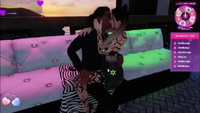 Image 4 of meganfantastic Stream on Chaturbate on 26 days ago