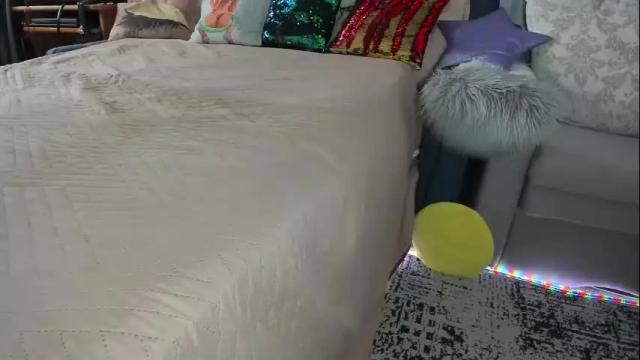 Image 7 of meganfox3325 Stream on Chaturbate on 23 days ago