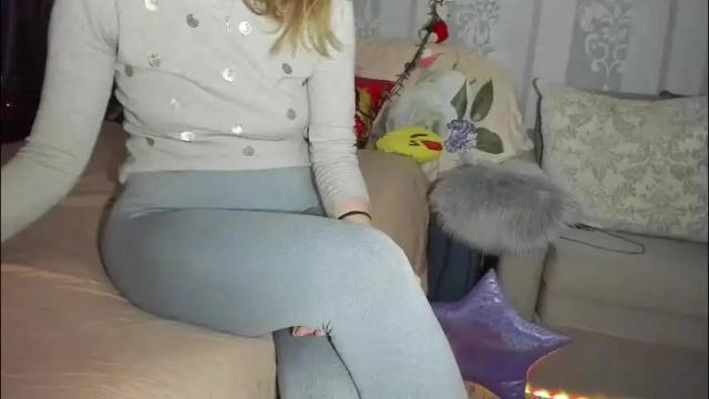 Image 3 of meganfox3325 Stream on Chaturbate on 1 month ago