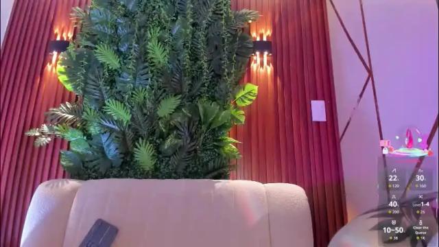 Image 2 of meganfox9 Stream on Chaturbate on 1 month ago