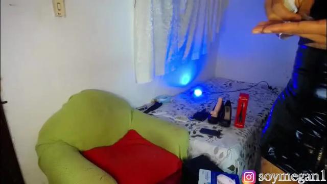 Image 8 of meganhot15 Stream on Chaturbate on 23 days ago