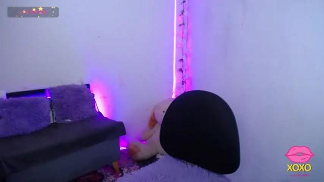 Image 8 of meganjanex Stream on Chaturbate on 15 months ago