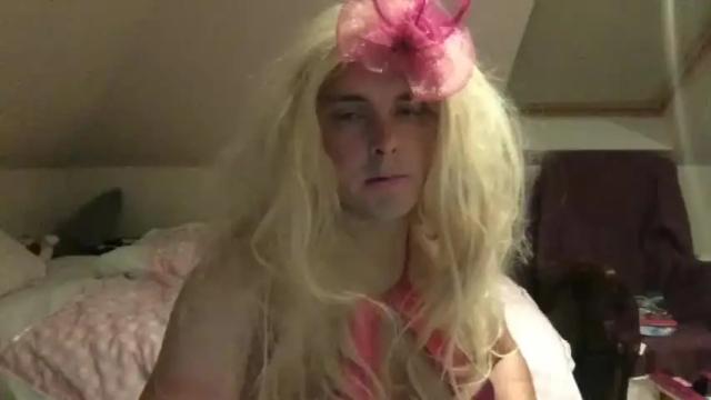 Image 3 of megankallan Stream on Chaturbate on 22 months ago