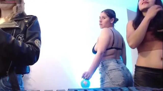 Image 8 of meganlk Stream on Chaturbate on 20 days ago