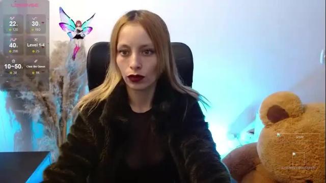 Image 3 of meganlk Stream on Chaturbate on 13 days ago