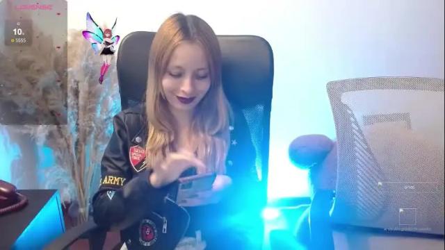 Image 7 of meganlk Stream on Chaturbate on 10 days ago