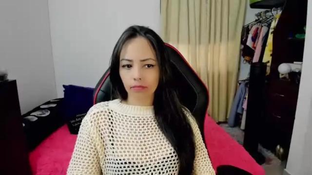 Image 3 of meganlove997401 Stream on Chaturbate on 16 months ago