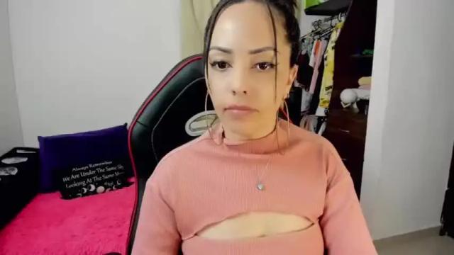 Image 11 of meganlove997401 Stream on Chaturbate on 18 months ago