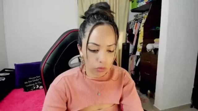 Image 4 of meganlove997401 Stream on Chaturbate on 18 months ago