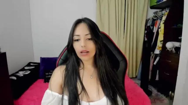 Image 6 of meganlove997401 Stream on Chaturbate on 15 months ago