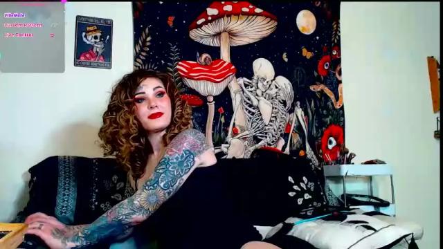 Image 4 of meganluv69 Stream on Chaturbate on 19 days ago