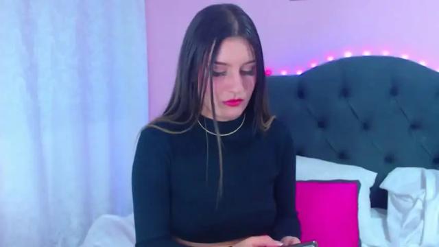 Image 7 of megann_abby Stream on Chaturbate on 14 months ago