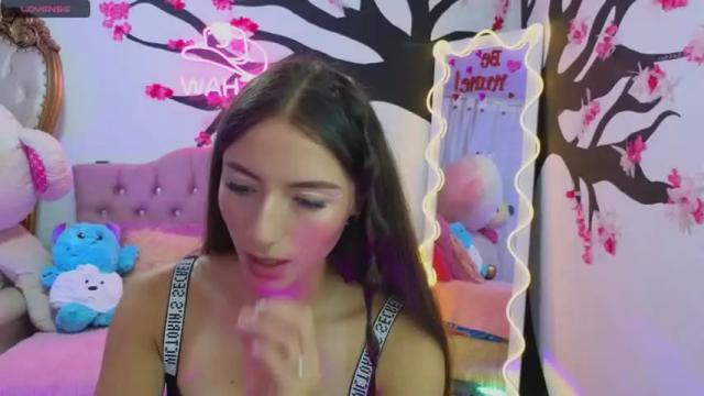 Image 2 of megann_tay1 Stream on Chaturbate on 16 months ago