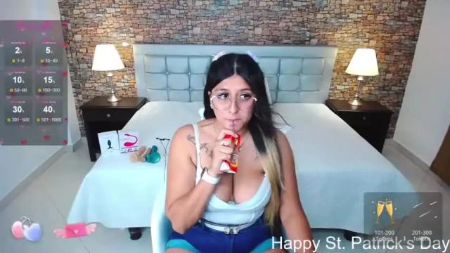 Image 12 of megann_up Stream on Chaturbate on 13 months ago