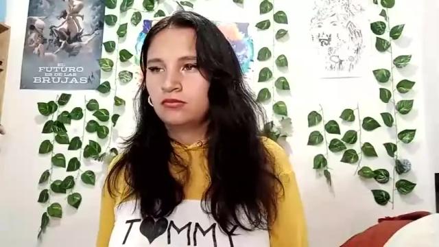 Image 11 of meganncampbell Stream on Chaturbate on 13 months ago