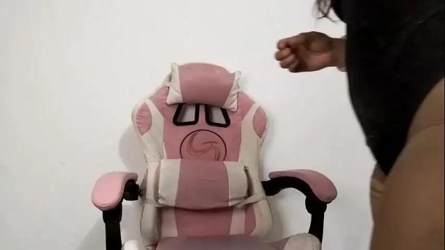 Image 12 of meganncampbell Stream on Chaturbate on 1 month ago