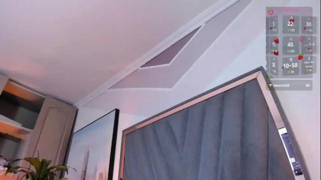 Image 3 of megansky18 Stream on Chaturbate on 1 month ago