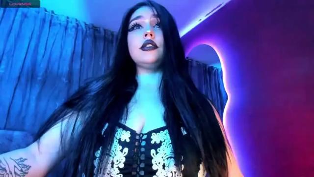 Image 3 of meganstrawmberry Stream on Chaturbate on 21 months ago