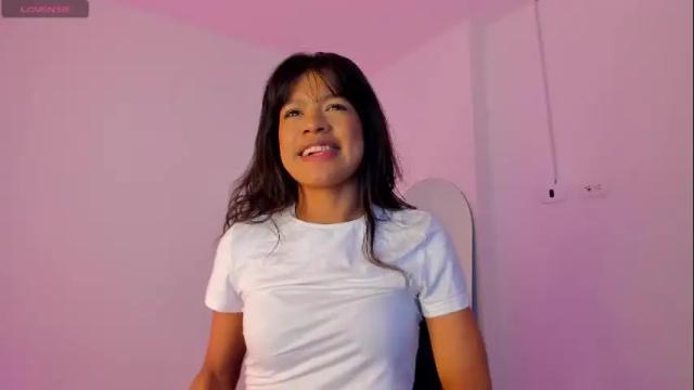 Image 8 of meganthompsonn Stream on Chaturbate on 9 days ago