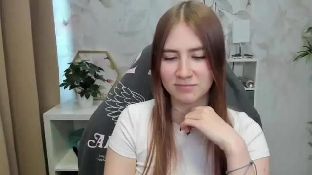 Image 2 of meganx_candy Stream on Chaturbate on 1 month ago