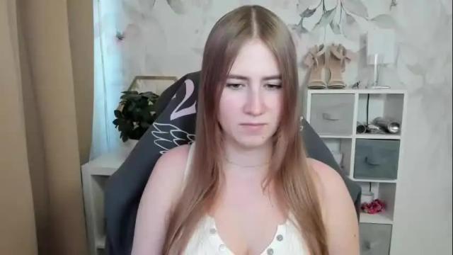 Image 6 of meganx_candy Stream on Chaturbate on 1 month ago