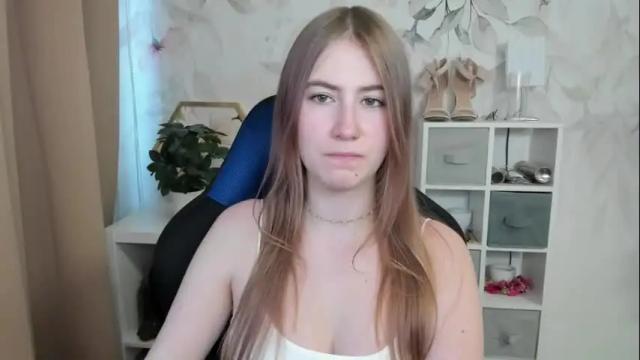 Thumbnail 3, meganx_candy's Stream at Chaturbate, 1 month ago