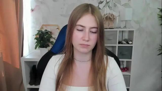Image 3 of meganx_candy Stream on Chaturbate on 4 days ago