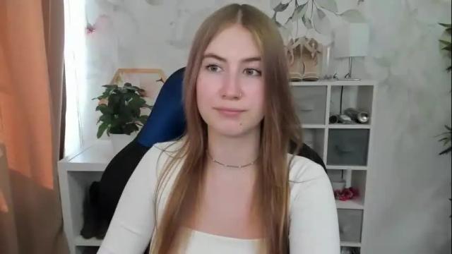 Image 4 of meganx_candy Stream on Chaturbate on 4 days ago